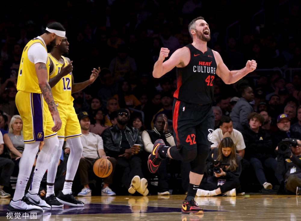 足球巡礼中 足球巡礼中